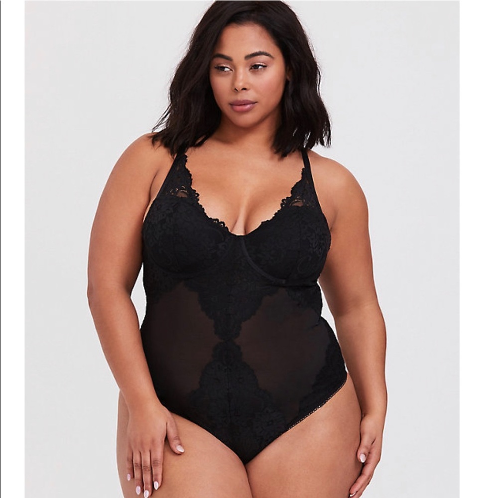 Black mesh & lace underwire thong bodysuit